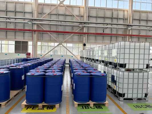 Résistant aux produits chimiques durcisseur époxy cycloaliphatique (liquide transparent incolore) pour les formulations de revêtements industriels