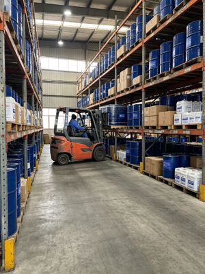 Bon prix Solvent Free Epoxy Hardener MTHPA 99% Purity Light Yellow Transparent Liquid En ligne